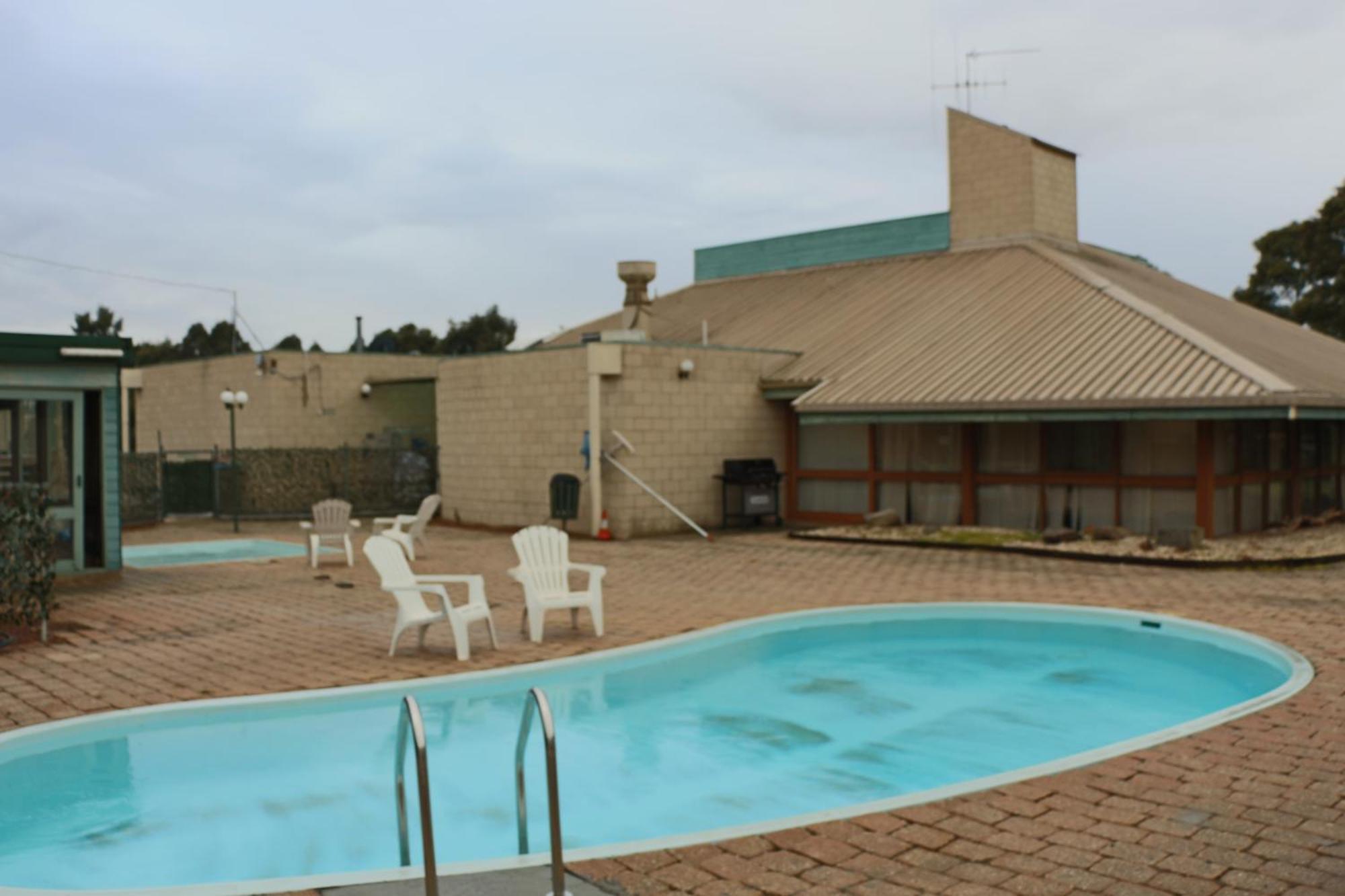 Kangaroo Flat Bendigo Motor Inn מראה חיצוני תמונה