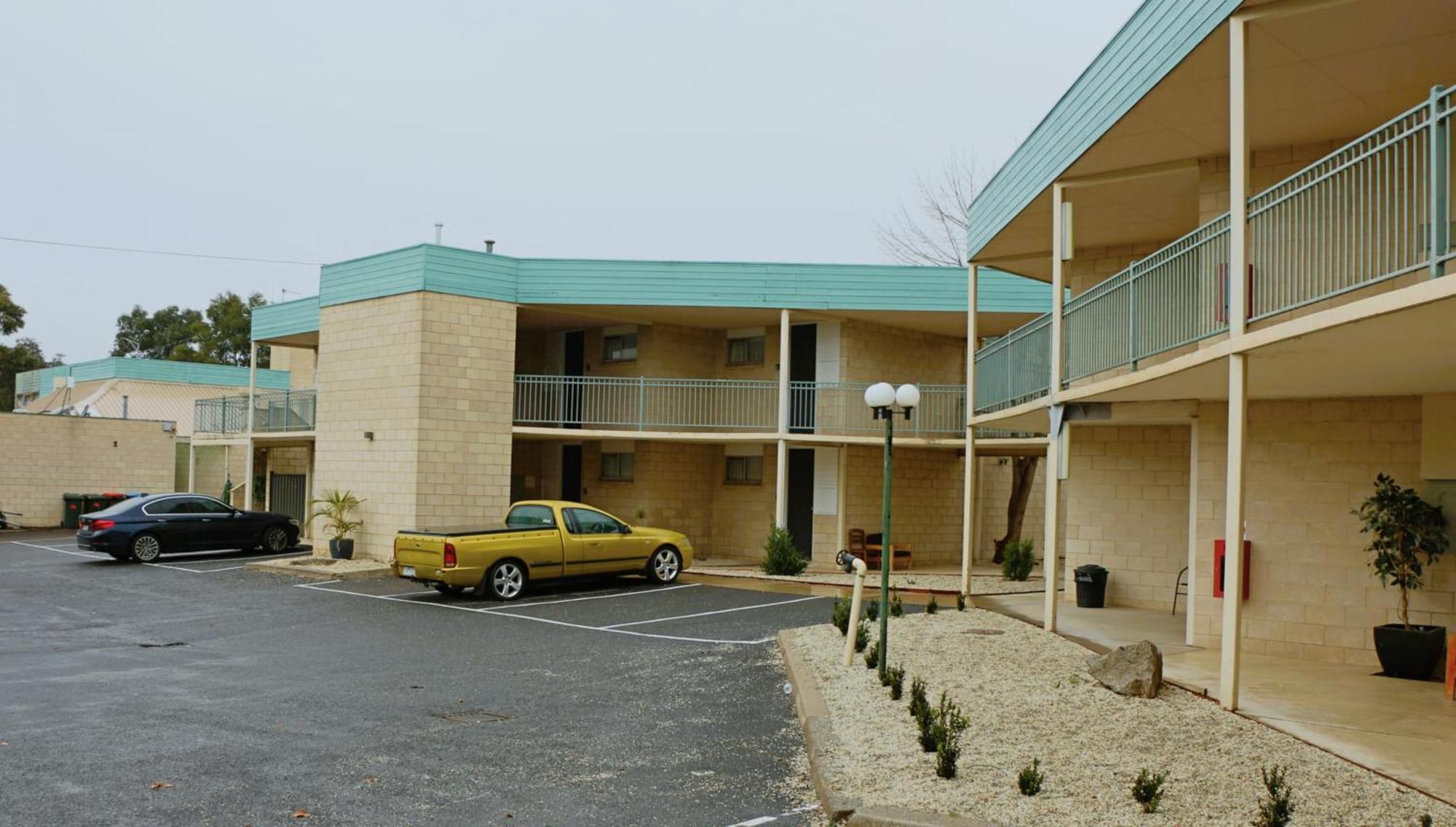 Kangaroo Flat Bendigo Motor Inn מראה חיצוני תמונה